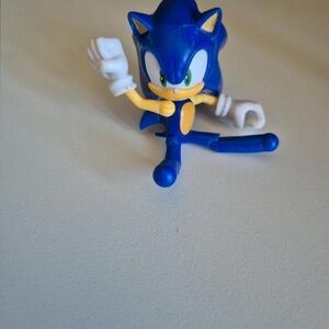 Sonic the hedgehog figure
